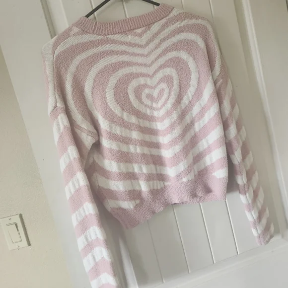 Pink and White Heart Pattern Sweater - Picture 4 of 4